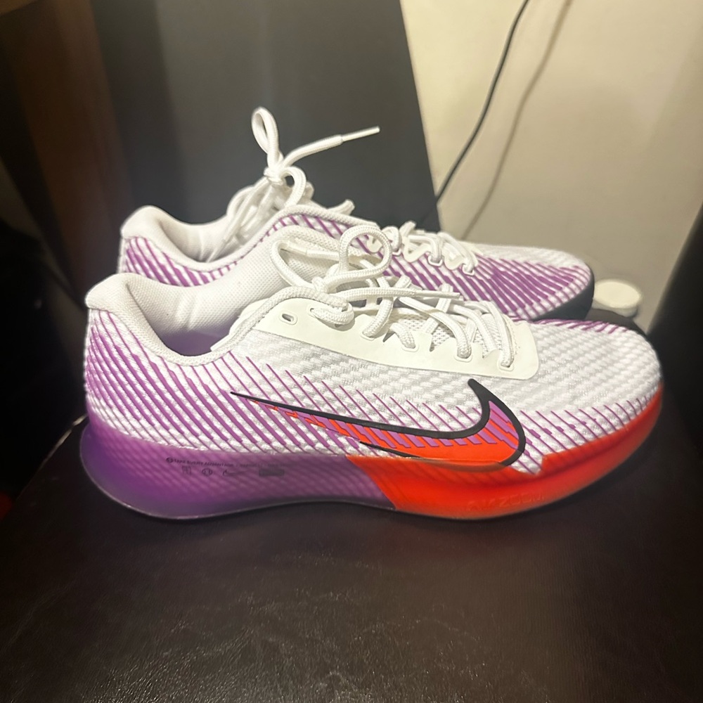 NIKE Court Air Zoom Vapor 11 “White Picante Fuchsia”